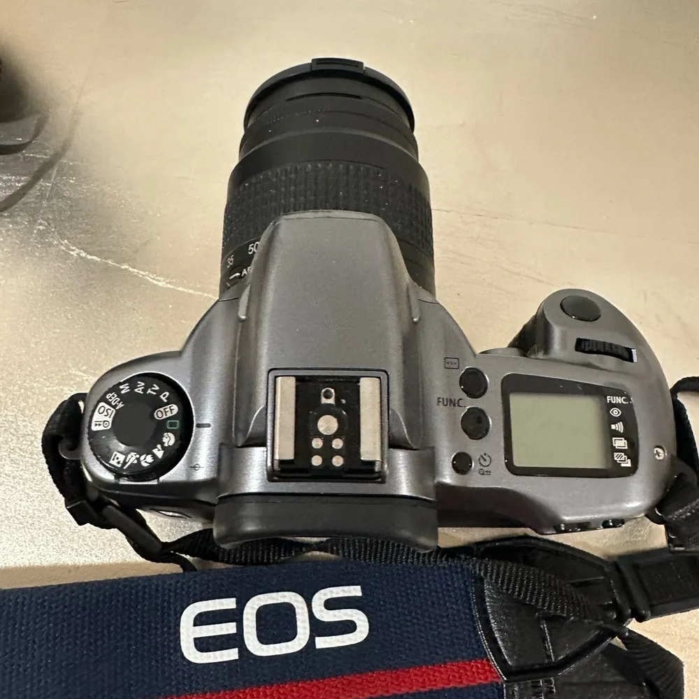 Vintage,Canon EOS Rebel GII 35mm SLR Camera in Silver
